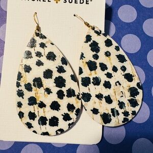 NWT Nickel & Suede Earrings